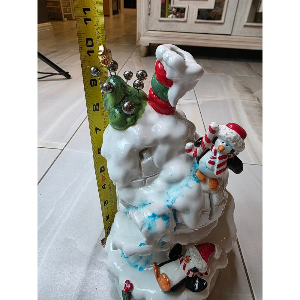 Occaxions North Pole Place Penguin Ice House Tea Light Holder 91005 Christmas A6